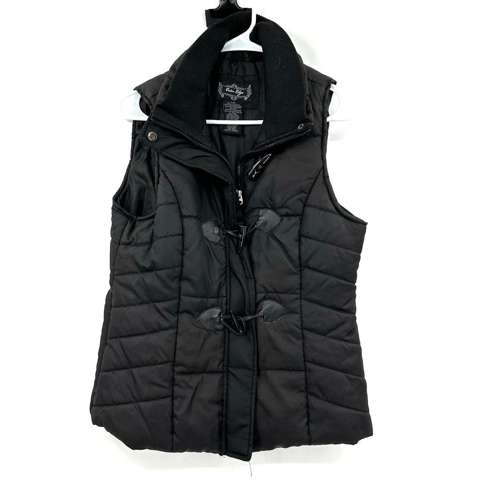 Outer Edge size Medium black puffer vest